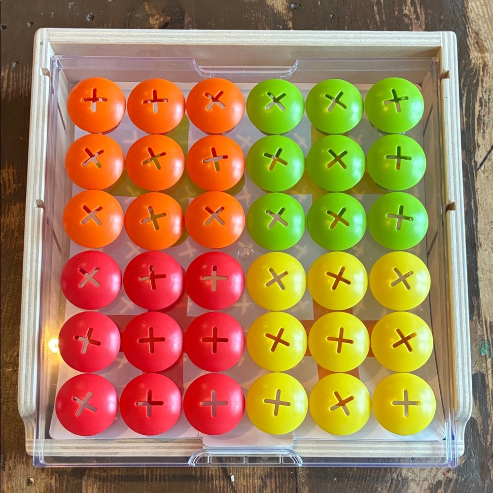 Lovevery Mosaic Button Board